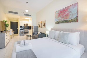 Studio - JVC Studio for 2 People With Pool (Dubai)