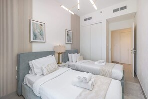 Apartment | 2 bedrooms, Internet - Dubai Hills for 4 People in a Great Location (Dubai)