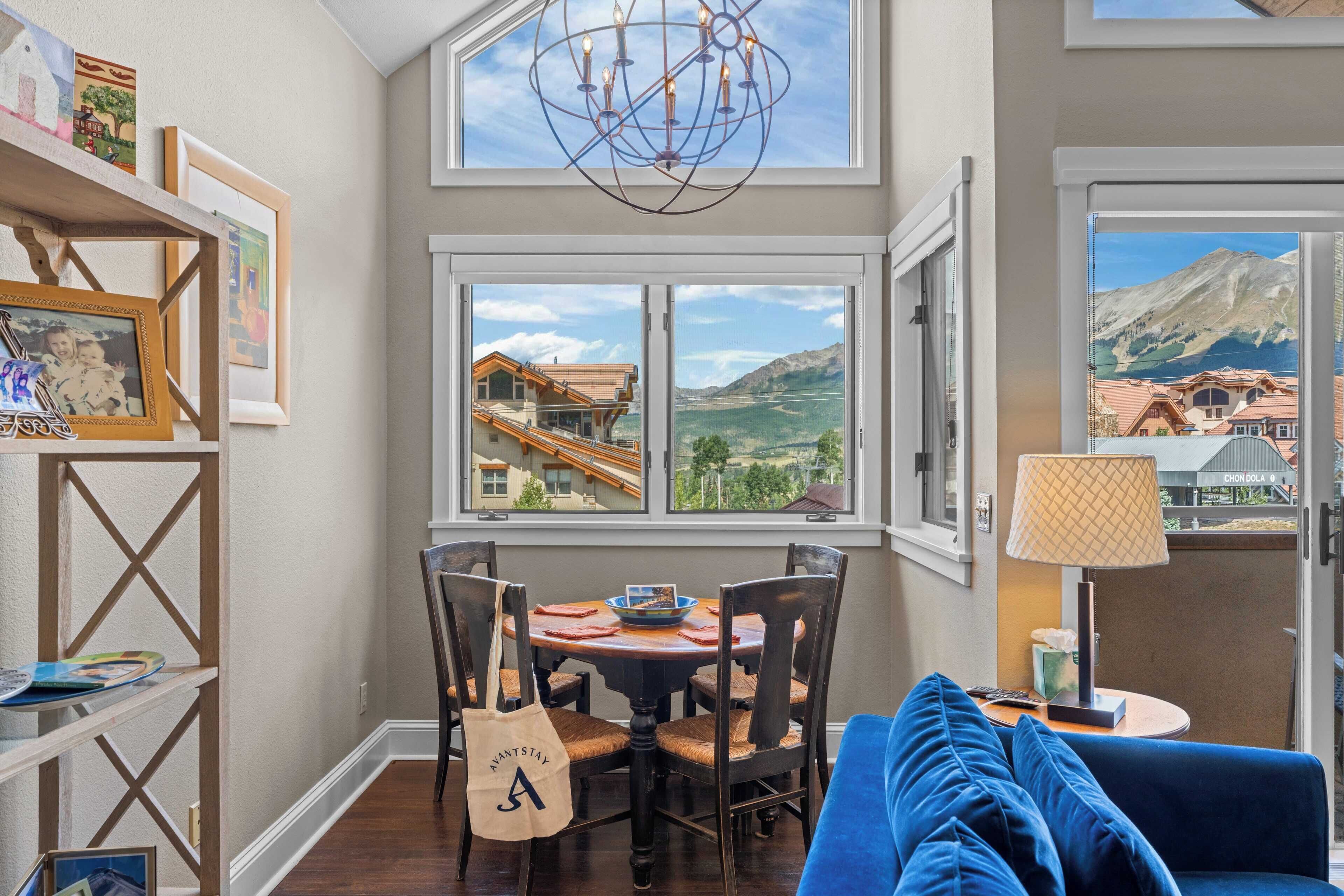 Studio, 1 Queen Bed with Sofa bed (1 Bedroom) | Interior