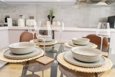 Wale’s Ocean Oasis: Luxury Swakopmund 3-Bedroom