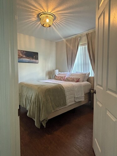 
Nature Retreat3/2 Near Disney &Beaches  Peaceful Apartment Surrounded by Nature