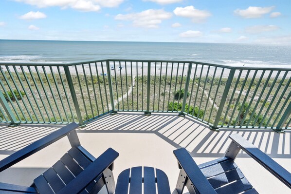 Property grounds - New Beach Club III, North Myrtle,Direct Oceanfront (North Myrtle Beach)