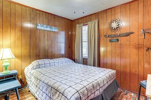 2 bedrooms, Internet, bed sheets