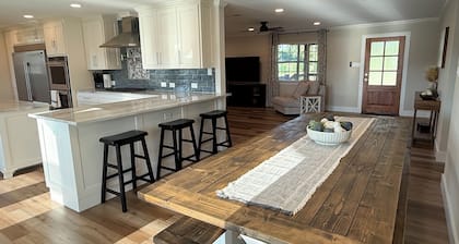 Countryside Retreat - Come Relax, Unwind & Cast a Line