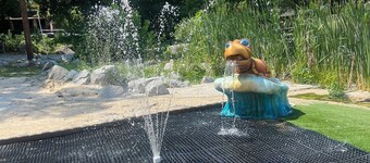 Happy Glamper with a lake, 2 pools and beautiful nature