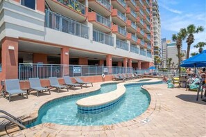Pool - Roxanne Towers Remodeled with Amazing Views,Pools! (Myrtle Beach)