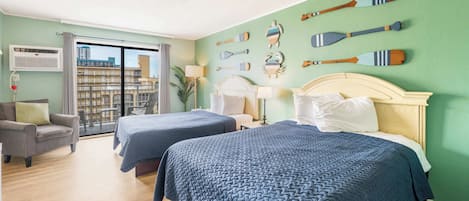 1 habitación, tabla de planchar con plancha, wifi gratis y ropa de cama