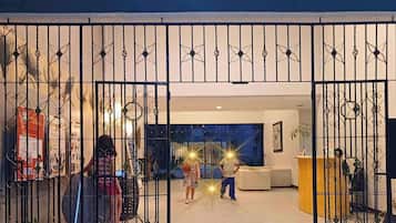 Condo, 1 Bedroom, Private Pool, City View | Lobby