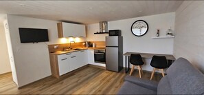 Microwave, oven, stovetop