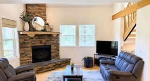 Smart TV, chimenea y tenis de mesa 