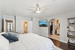 4 soverom, strykejern/-brett, wi-fi og sengetøy