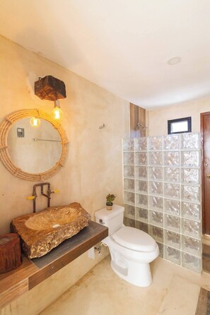 Towels, soap, toilet paper