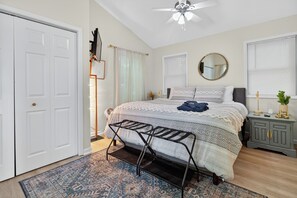 1 camera, ferro/asse da stiro, Wi-Fi, lenzuola