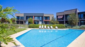 Innenpool, beheizter Pool