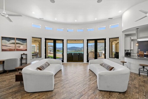 Private Gated 6BR Luxury Estate, Gym, Lake View