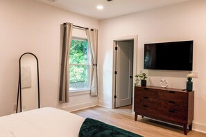 3 Schlafzimmer, Bügeleisen/Bügelbrett, WLAN, Bettwäsche