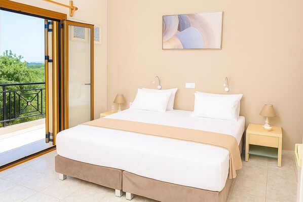 4 chambres, fer et planche à repasser, Wi-Fi, draps fournis