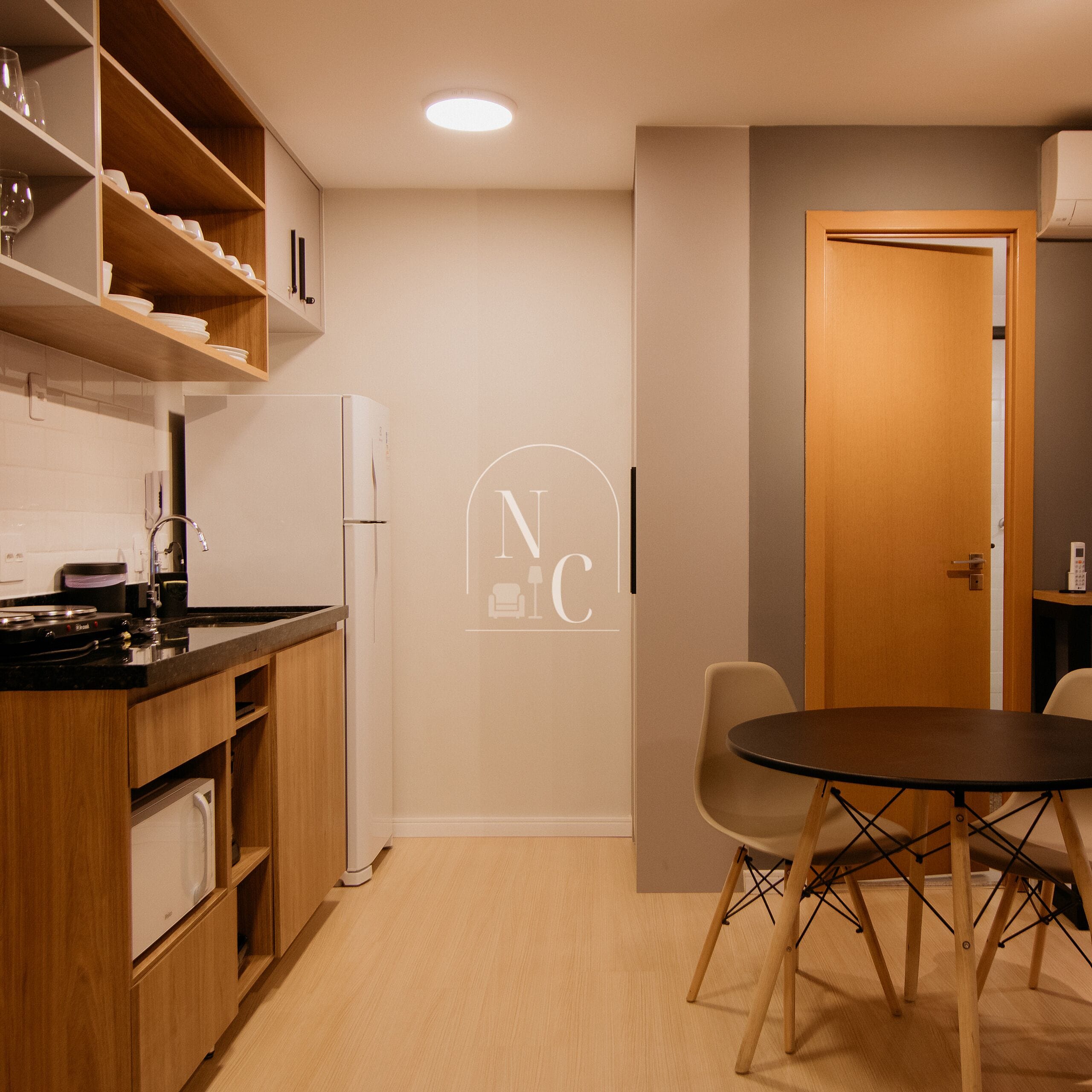 Family Apartment | Private kitchen | Full-size fridge, microwave, stovetop, cookware/dishes/utensils