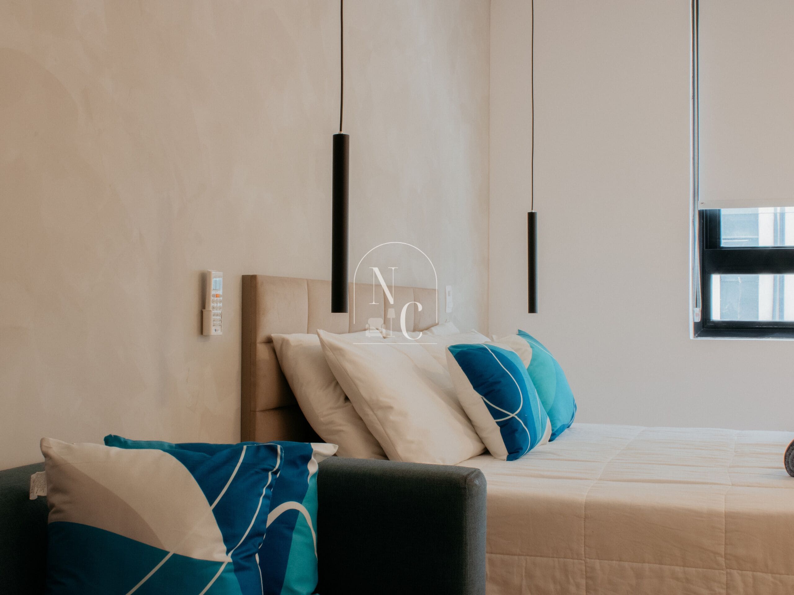 Escritorio y wifi gratis 