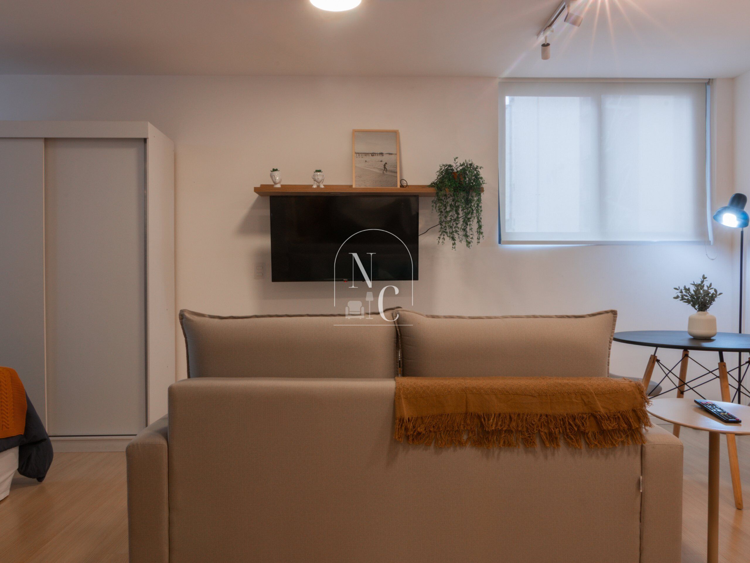 Apartment | Living area | TV