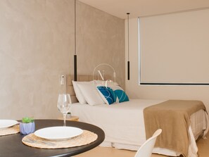 Standard Apartment | Desk, free WiFi - Send Co-Living by RNC (Rio de Janeiro)