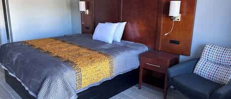 Honeymoon Single Room, 1 King Bed | Bathroom