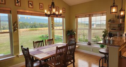 Mount Nittany View - Your Penn State Home for Every Big Weekend!