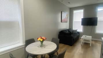 Classic Apartment | Living area