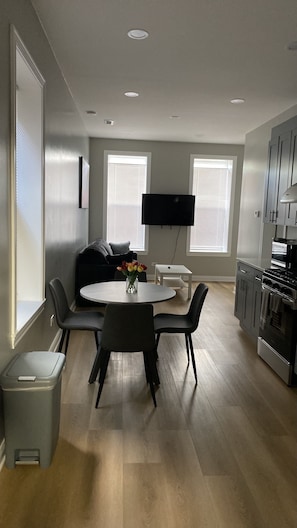 Classic Apartment | Living area