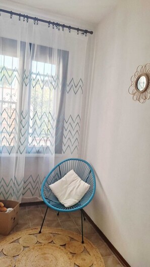 Interior - Iris apartment with sea view a stone's throw from the beach and downtown (Lido delle Nazioni)