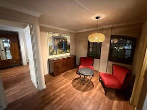 Apartment, 1 Queen Bed, Private Bathroom, City View | Living area