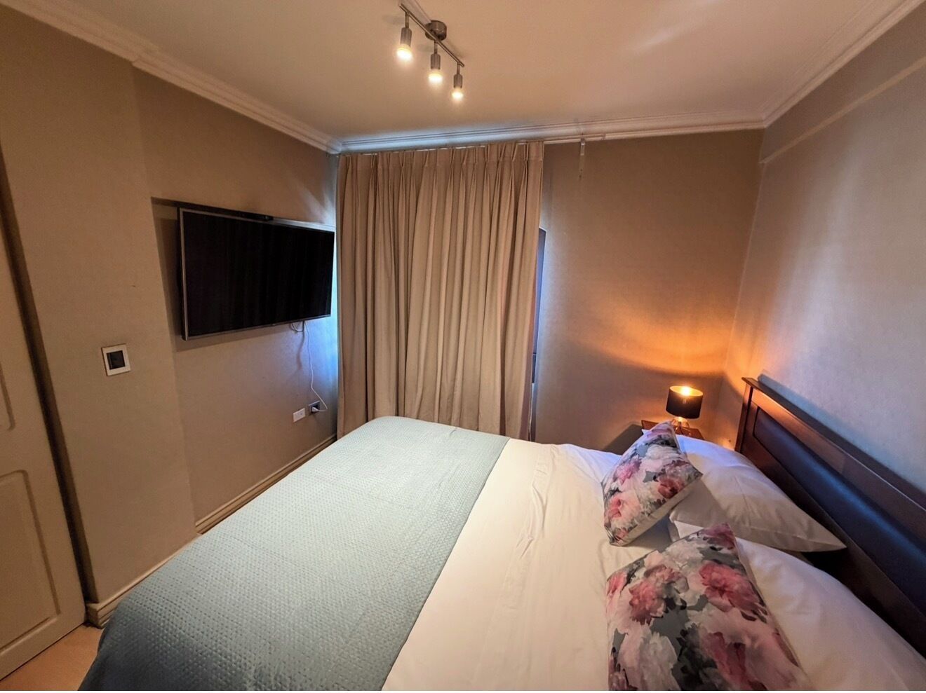 Family Apartment, 1 Bedroom, City View