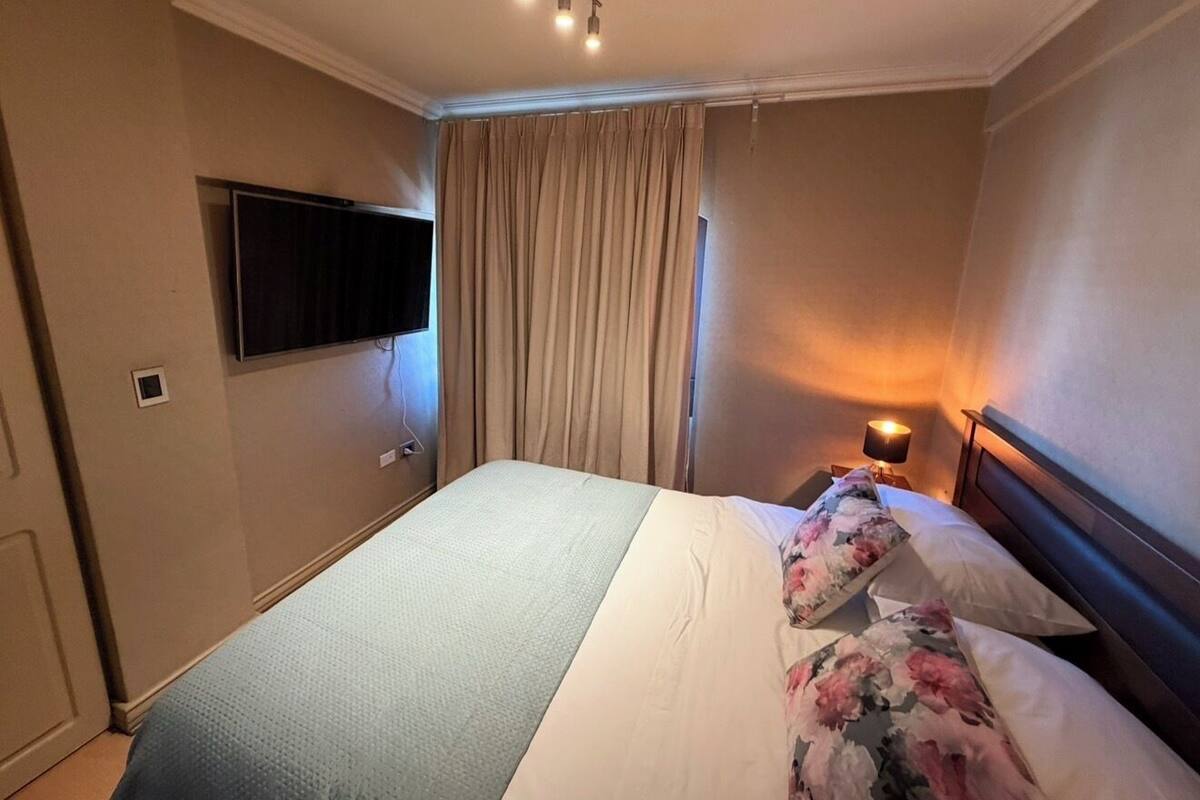 Family Apartment, 1 Bedroom, City View