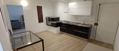 3 soverom, strykejern/-brett, wi-fi (inkludert) og sengetøy