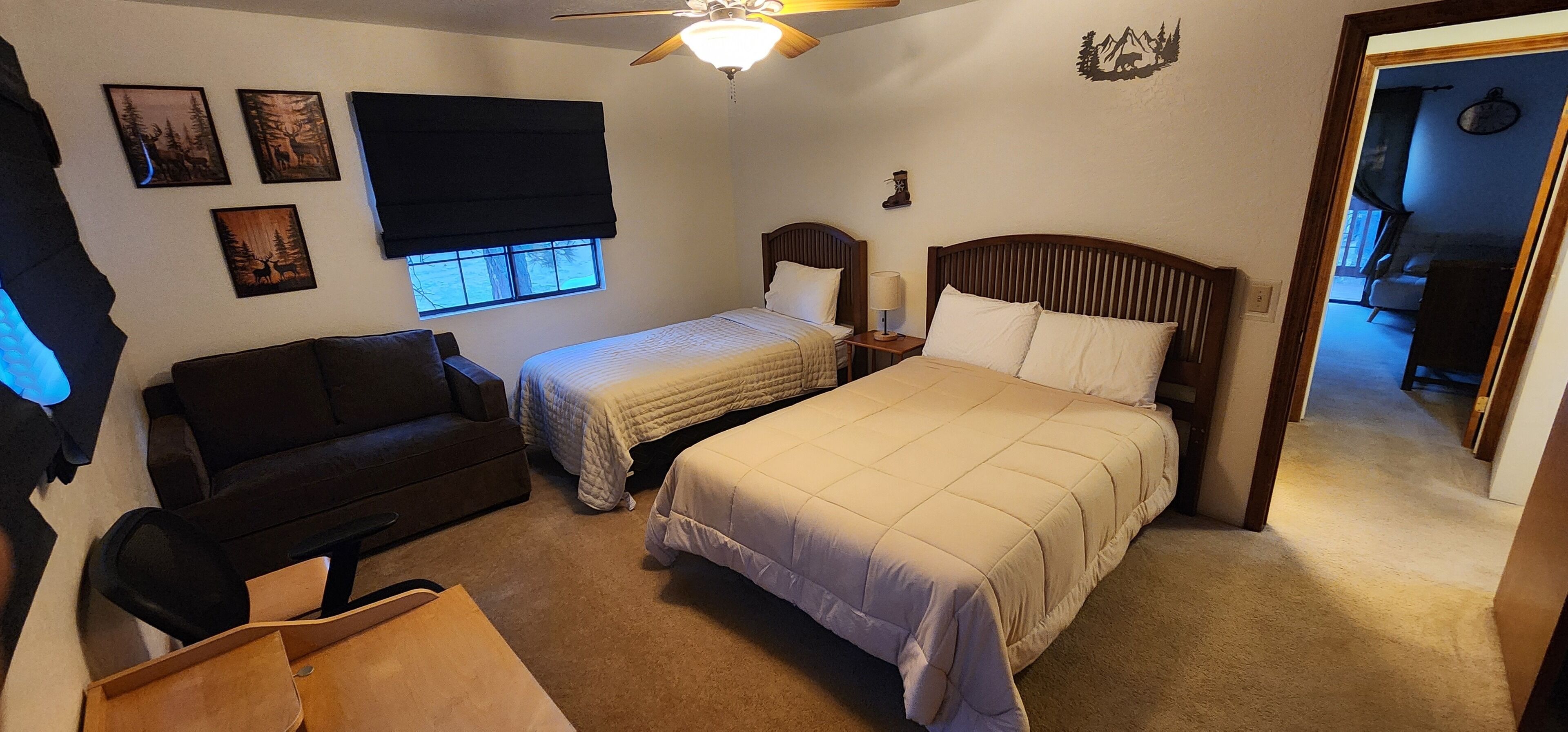 2 bedrooms, in-room safe, iron/ironing board, WiFi