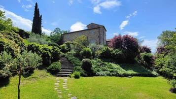 Villa, 5 Bedrooms, Private Pool, Garden View | Exterior