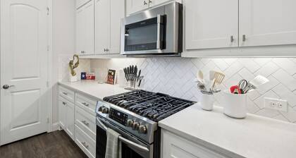 Terrific 4BR Retreat - Prime DFW