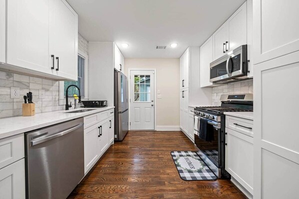 Fridge, microwave, oven, dishwasher