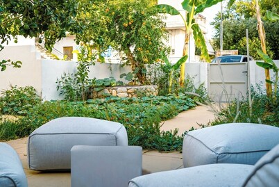  NEW Stoupa Beach Cottage – 2 Bedrooms, 2 Shower rooms, 70m to Sea for Easy Days