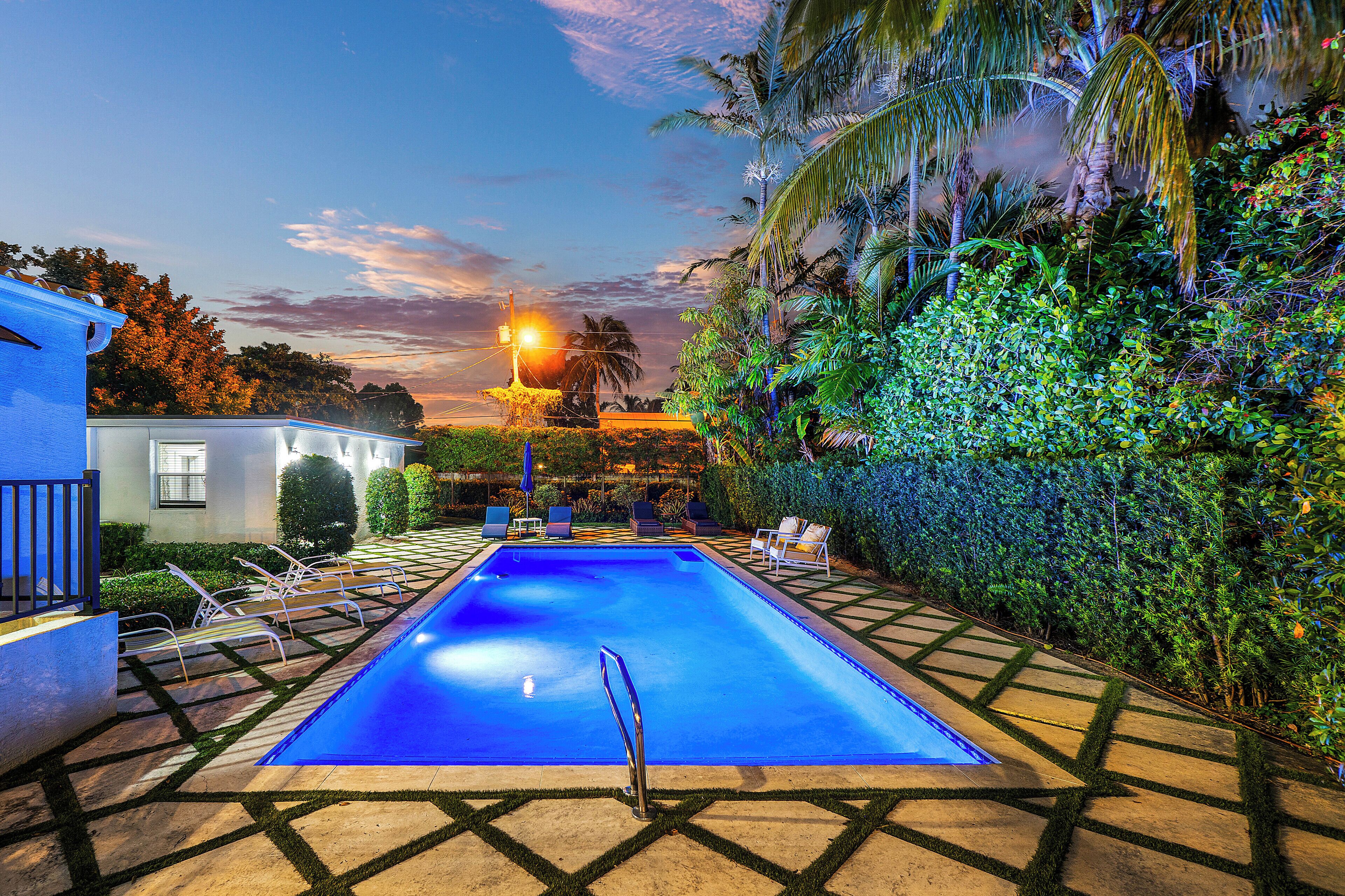 Piscine extérieure, piscine chauffée