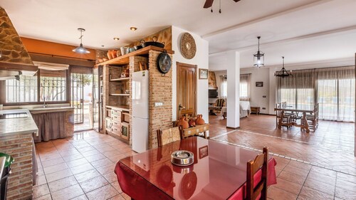 Villa Manosalva Baena by Ruralidays