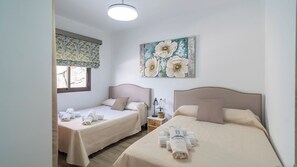 3 habitaciones, cuna de viaje y wifi 