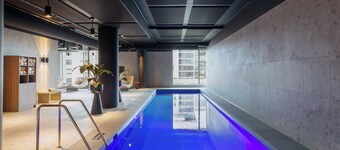 洲际酒店集团旗下吉朗皇冠假日酒店  