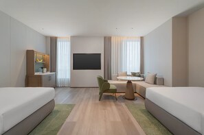 Premium Room, 2 Double Beds (Kids Theme) | Premium bedding, down comforters, Select Comfort beds, minibar - Holiday Inn Wenzhou Airport by IHG (Wenzhou)