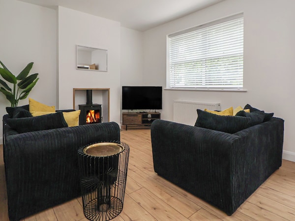 5 Marsh Lane - Cheshire