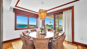 Condo (Multiple Bedrooms) | Dining