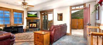 Park City KBM Resorts Walk To Main Street And To Park City Mountain, Hot Tub, On Free Citywide Bus Route 2 Units, 8 Bedrooms Ml-1341