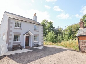 Exterior - Lockmans Cottage (Llanymynech)