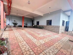 Property grounds - Residence Ethan Nji - Chic Space (Yaoundé)