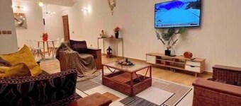 Residence Ethan Nji - Charming Oasis